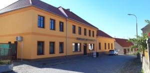 Příjezd k restauraci